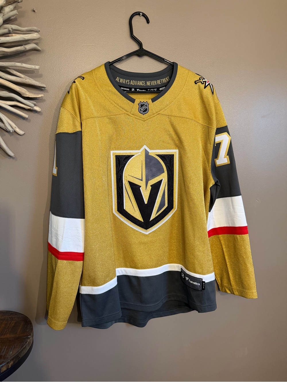 Official‎ NFL Fanatics Vegas Golden Knights Hockey Jersey Karlsson